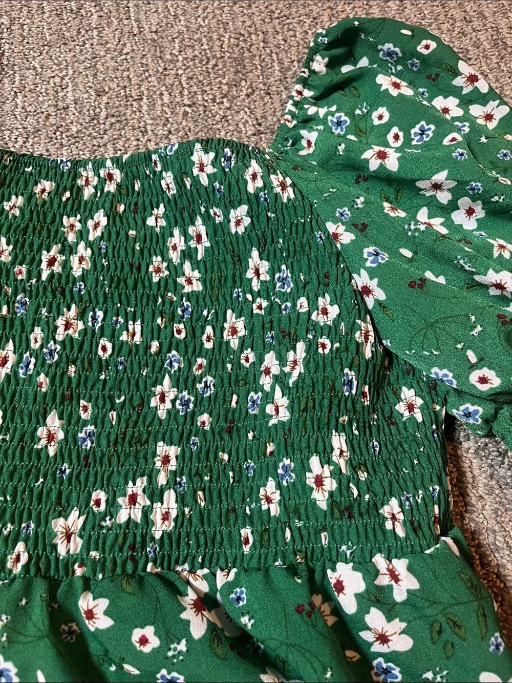 SHEIN Green Floral Smocked Square Neck Puff Sleeve Top - Picture 5 of 6